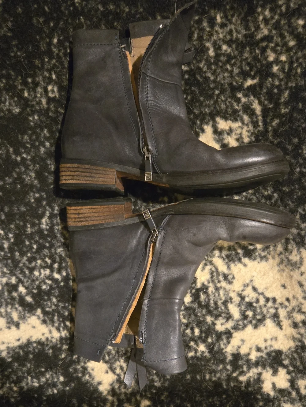 Alberto Fermani Women's Gray Leather Ankle Boots